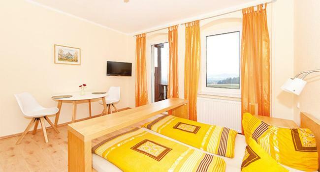 Panorama-Apartments Weinberghaus Mittelndorf Extérieur photo